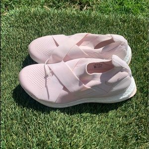 Women’s Adidas Ultraboost Slip-On DNA Running shoes sz 7.5